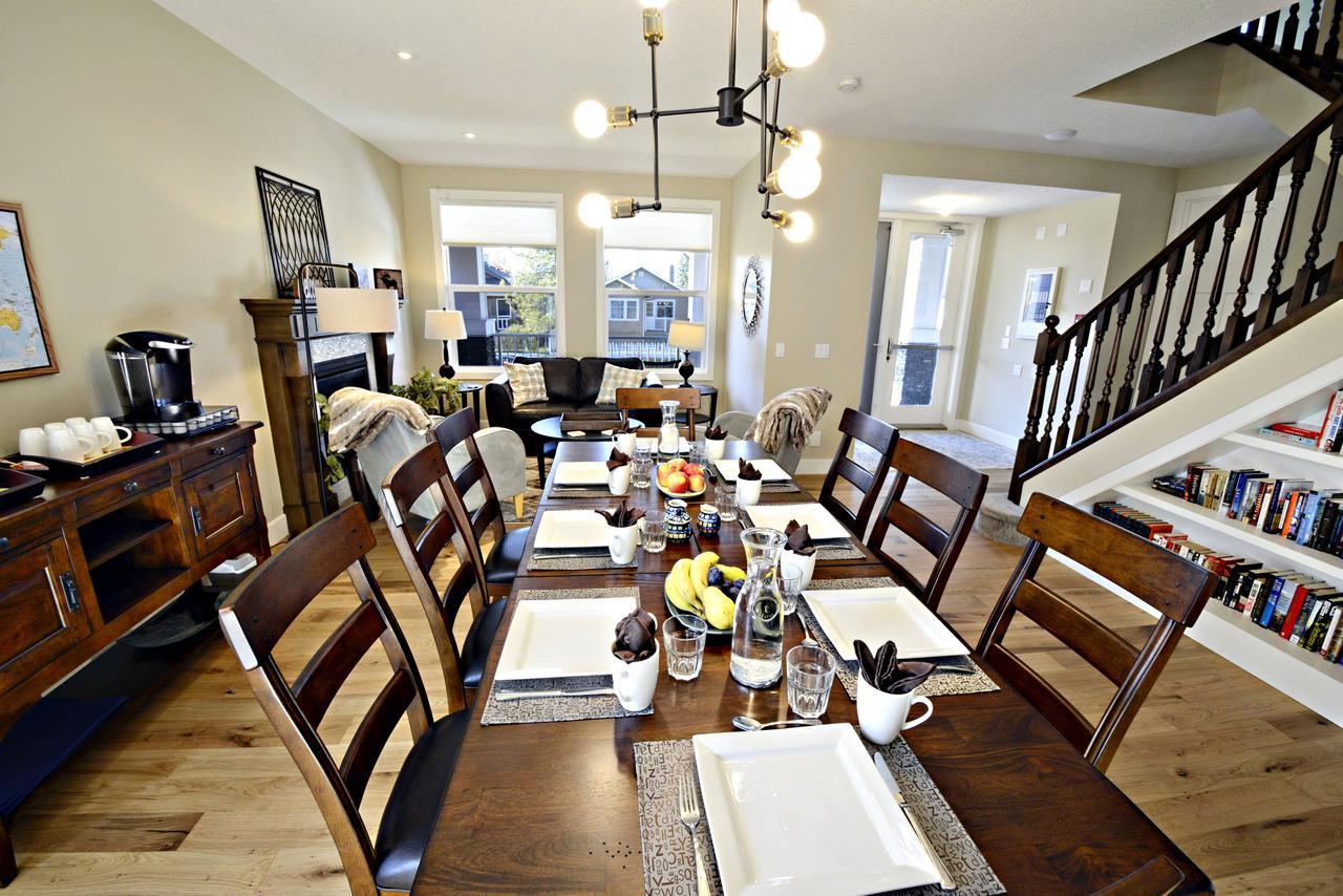 Novel Bed And Breakfast YYC Екстериор снимка